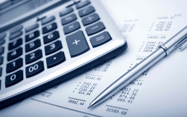 Financial Analyst CV template